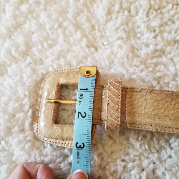 Vintage Laura Gayle Ivory Snakeskin Belt  Medium - Picture 6 of 9
